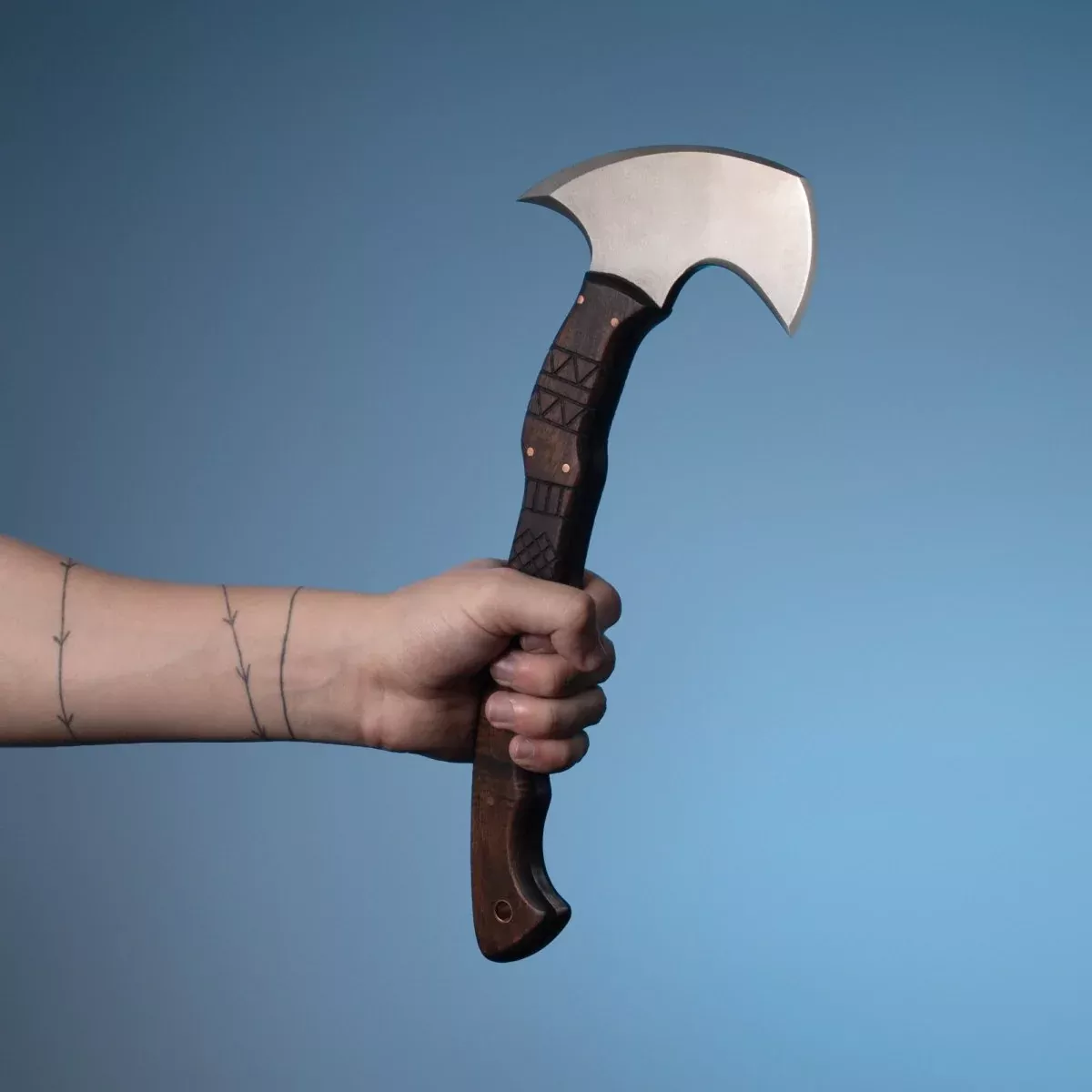 Hand forged tomahawk "Nanook"