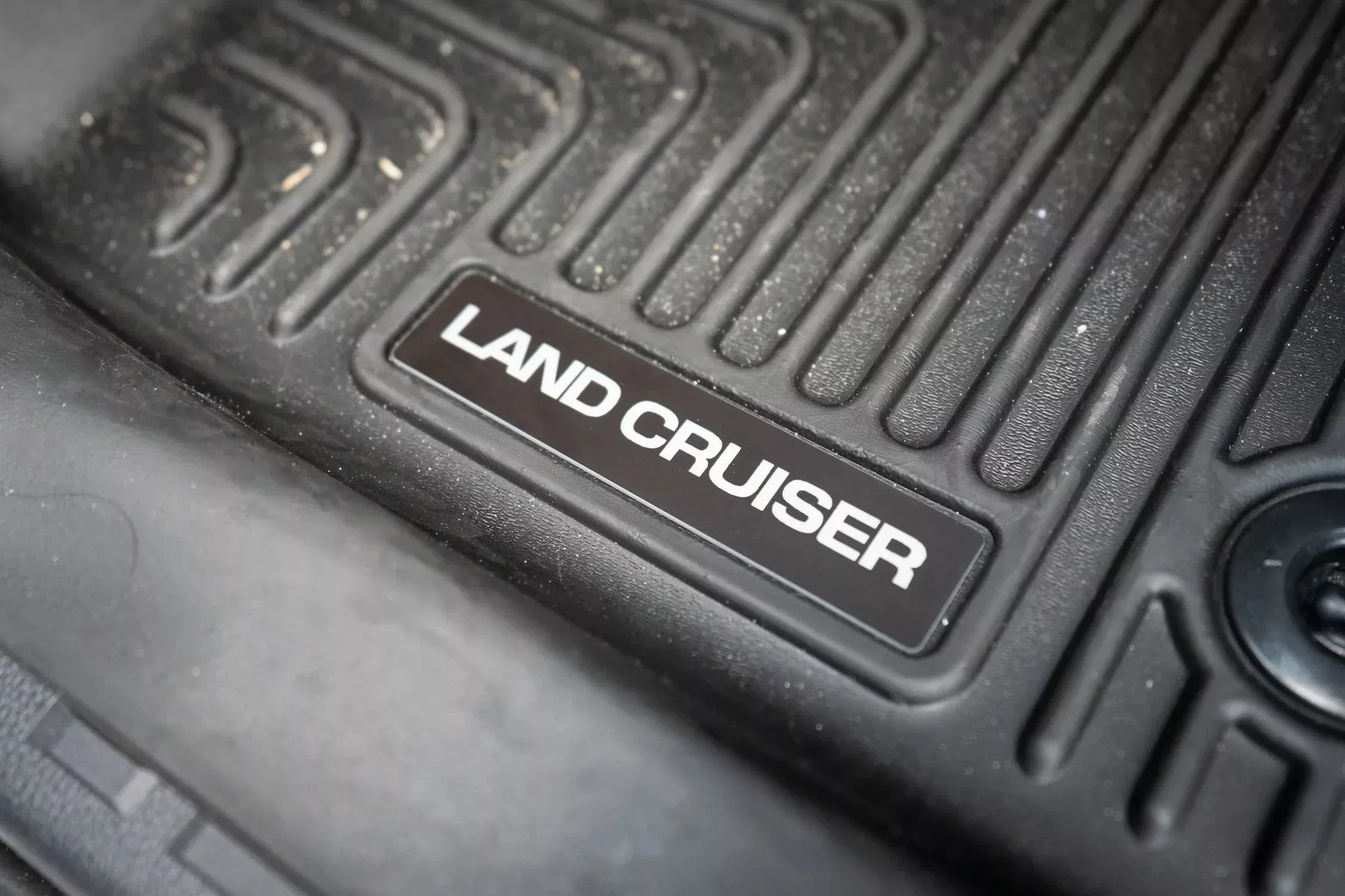 Land Cruiser Weathertech or Husky Floor Mat Logo (Etched) - Universal